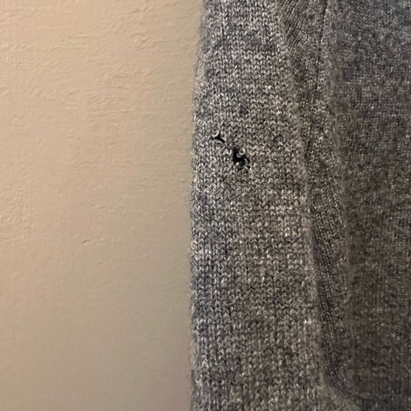 Equipment Femme Heather Gray Cashmere Sweater - Picture 2 of 5